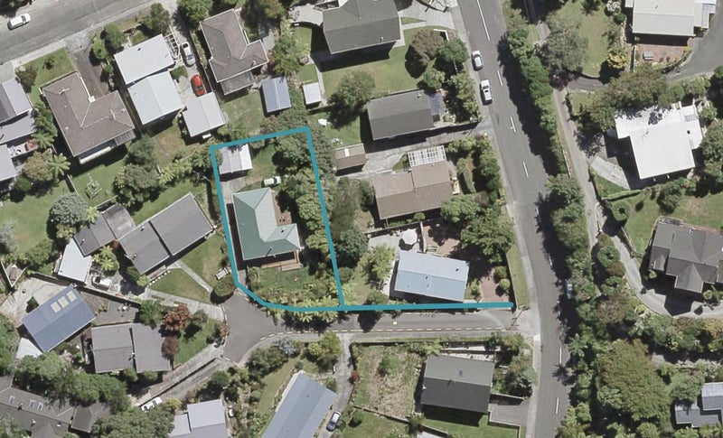 6 Atherstone LANE, BELMONT, LOWER HUTT - Carousel 1