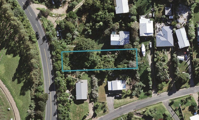 69 Onetangi Road, Onetangi, Waiheke Island - Carousel 1