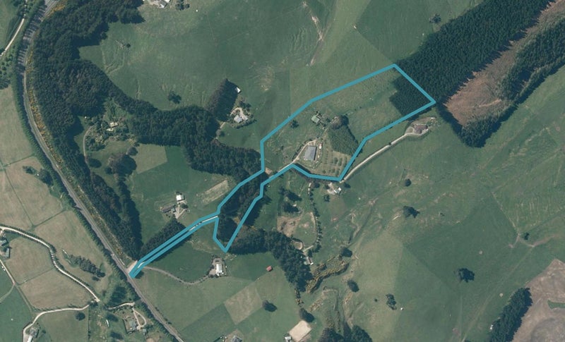 508 State Highway 1, Taupo - Carousel 1