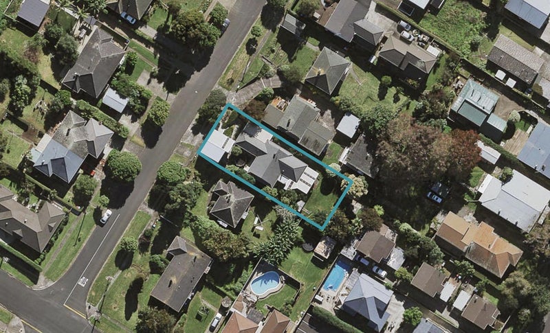 95 Paihia Road, One Tree Hill, Auckland - Carousel 1