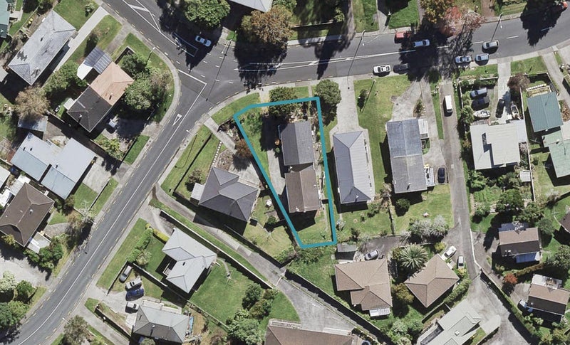 1/47 Bentley Avenue, Glenfield, Auckland - Carousel 1