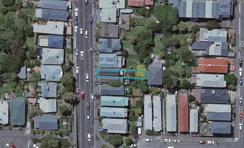 121 Wallace Street, Mount Cook, Wellington - Carousel 1