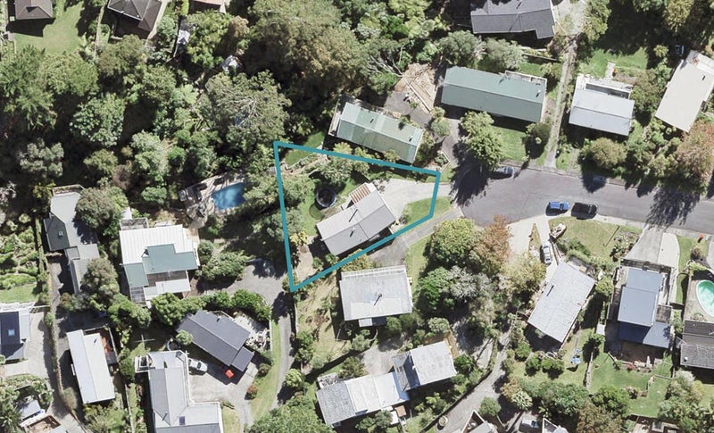 7 Idyll Place, Northcross, Auckland - Carousel 1