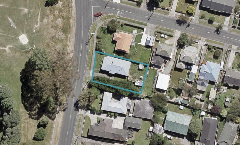 1002 Taita Drive, Taita, Lower Hutt - Carousel 1
