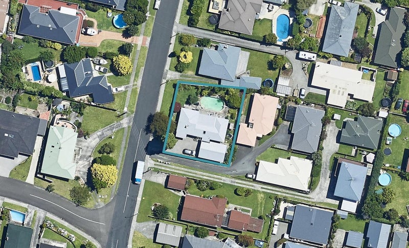 52 Goods Road, Otumoetai, Tauranga - Carousel 1