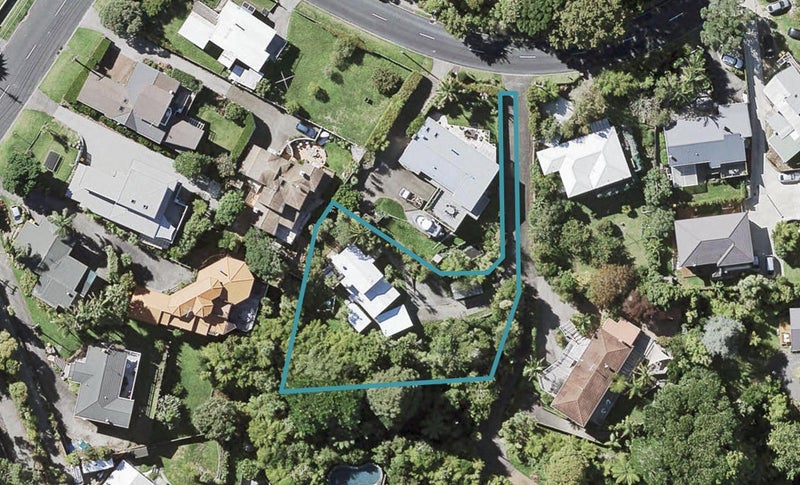 60 Channel View Road, Campbells Bay, Auckland - Carousel 1