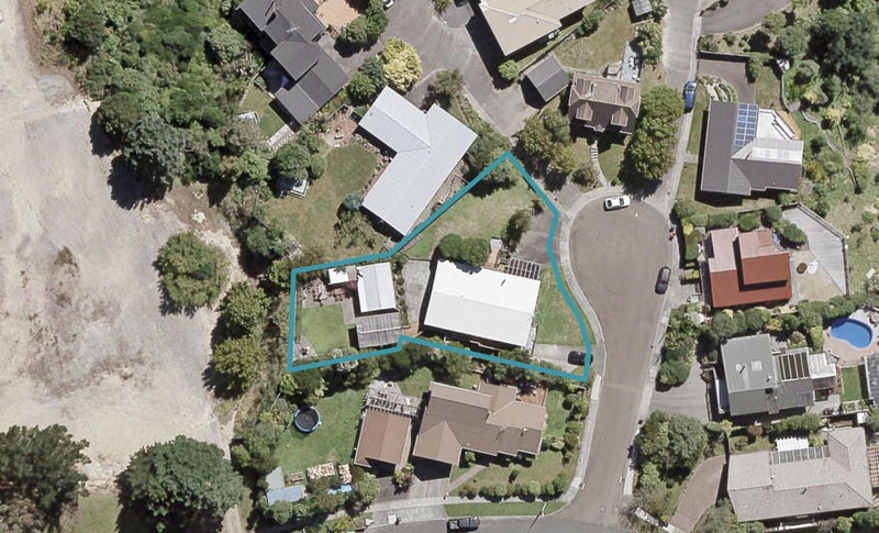 4 Plantagenet Grove, Kingsley Heights, Upper Hutt - Carousel 1