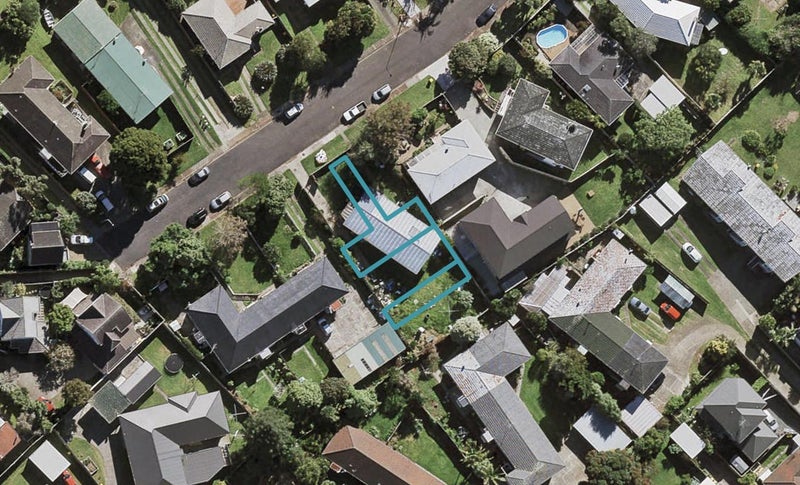 14E Ellen Avenue, Hillcrest, Auckland - Carousel 1