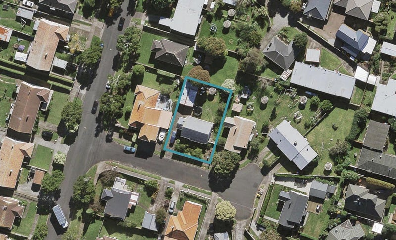 9 Cowell Place, Onehunga, Auckland - Carousel 1