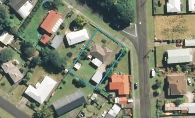 4 Pitt Street, Normanby, Hawera - Carousel 1