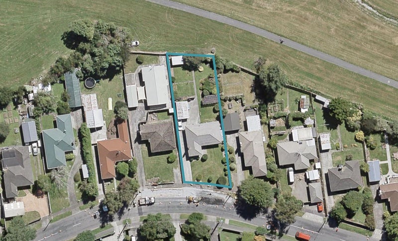34 McLeod Street, Elderslea, Upper Hutt - Carousel 1