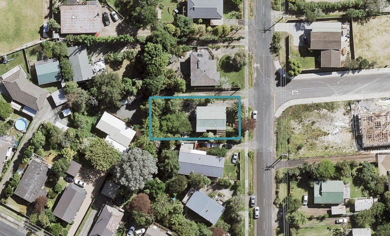 77 Simpson Road, Ranui, Auckland - Carousel 1