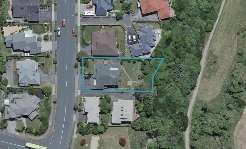 165 Westchester Drive, Churton Park, Wellington - Carousel 1