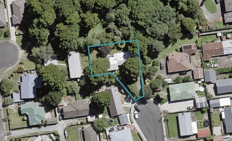 21 Benge Crescent, Clouston Park, Upper Hutt - Carousel 1