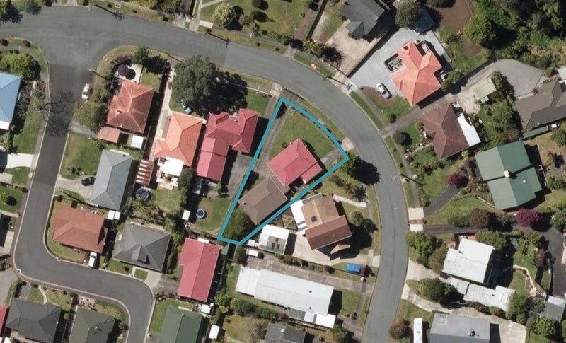 14 Lovatt Crescent, Kensington, Whangārei - Carousel 1