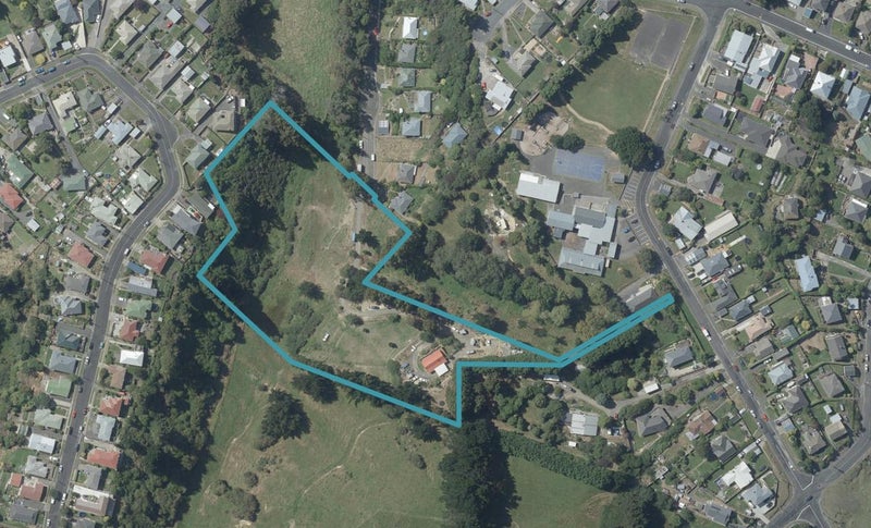 41 Winifred Street, Concord, Dunedin - Carousel 1