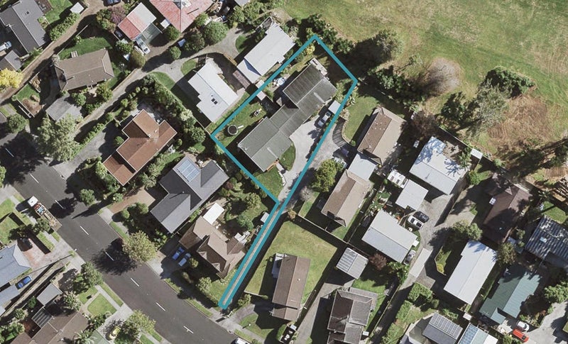 2/149 Carnoustie Drive, Wattle Downs, Auckland - Carousel 1