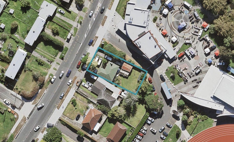 750 Sandringham Extension, MOUNT ROSKILL, AUCKLAND - Carousel 1