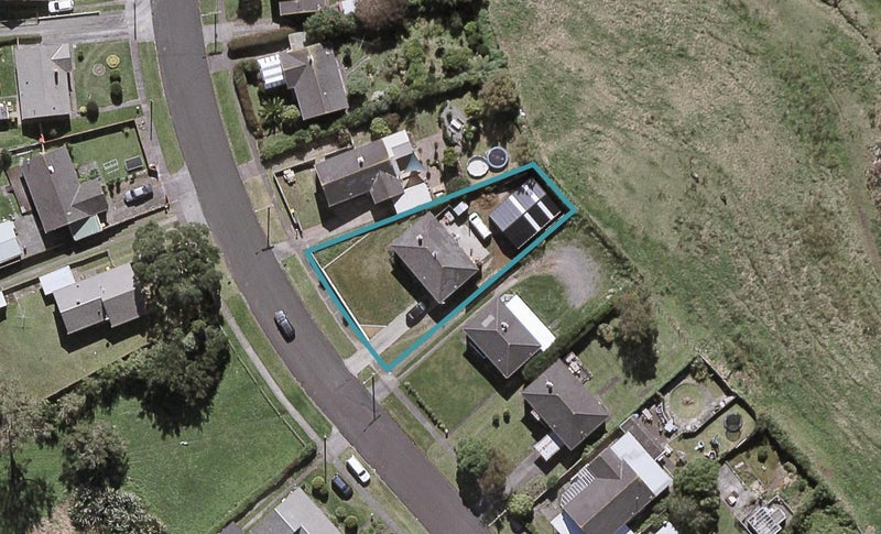 88 Cook Street, Marfell, New Plymouth - Carousel 1