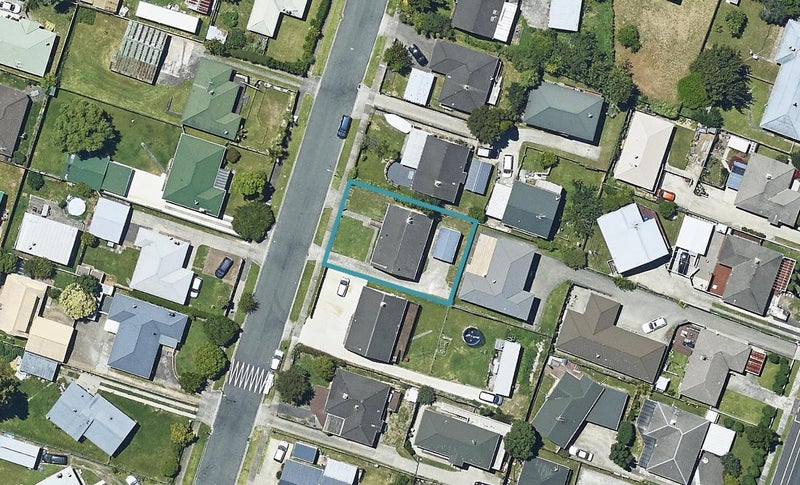 67 Henderson Crescent, Parkvale, Tauranga - Carousel 1