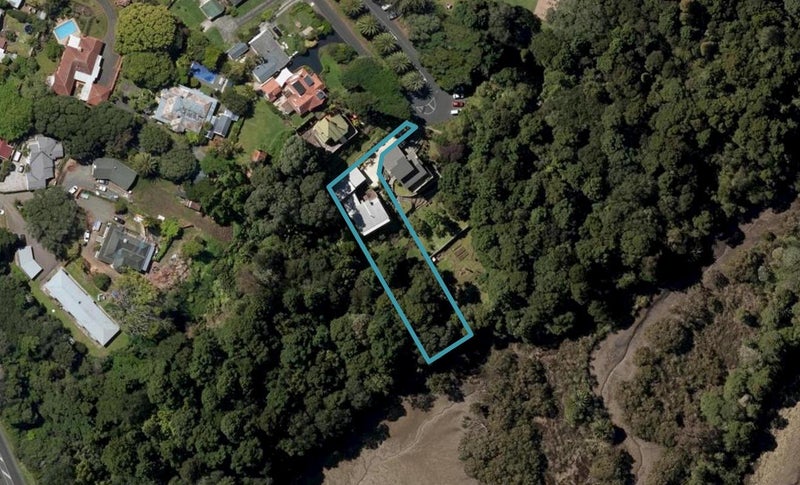 11 Rurumoki Street, Regent, Whangarei - Carousel 1