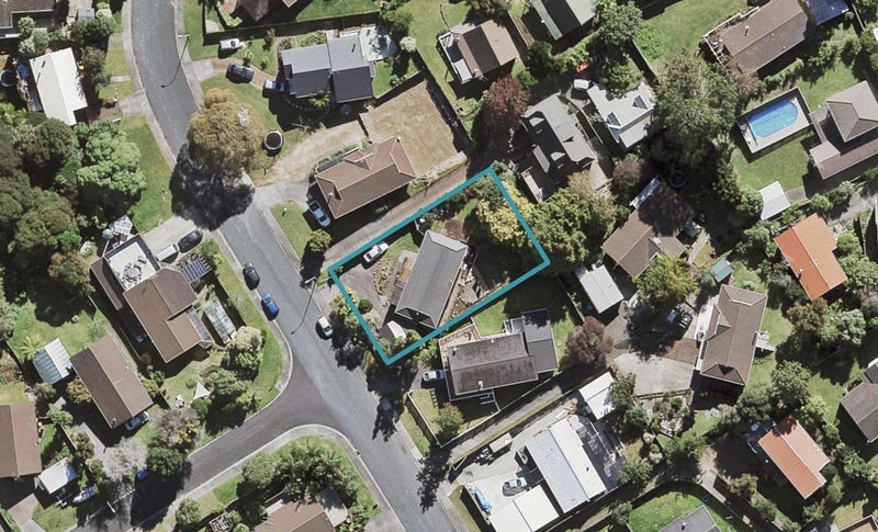 43 Hale Crescent, Bayview, Auckland - Carousel 1