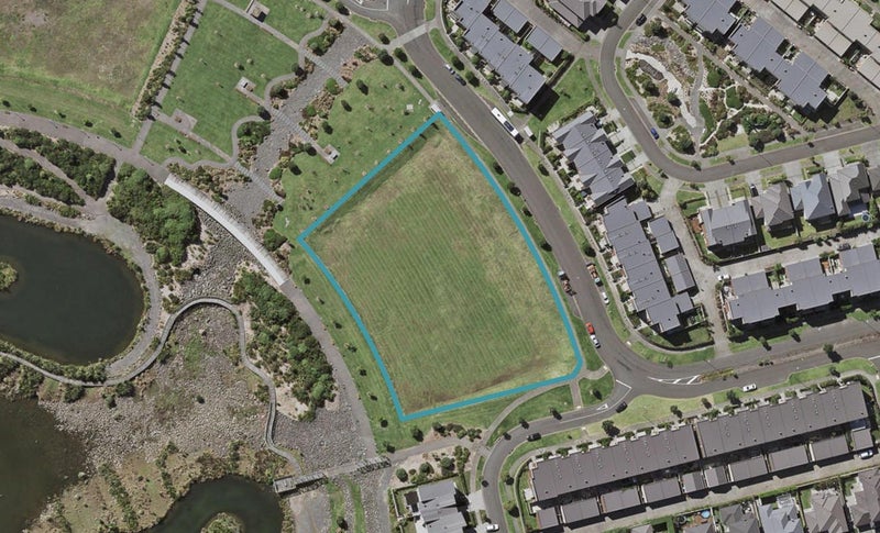 18 Tephra Boulevard, STONEFIELDS, AUCKLAND - Carousel 1