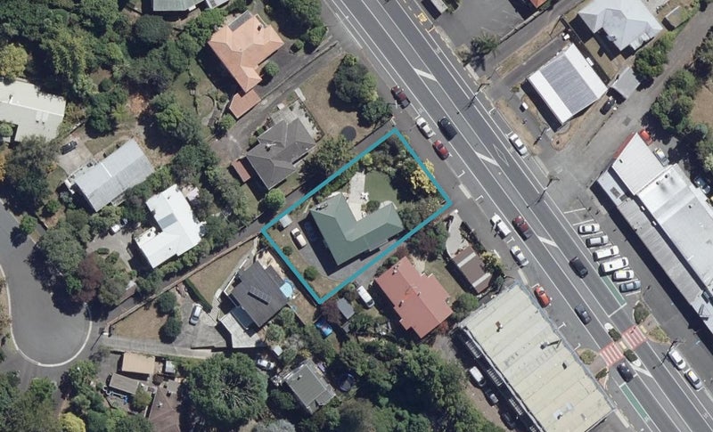 120 Cambridge Road, Hillcrest, Hamilton - Carousel 1