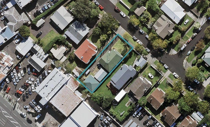 7 Nolan Road, Greenlane, Auckland - Carousel 1