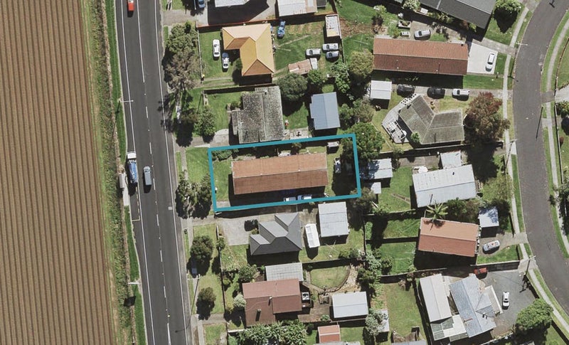 2/38 Kirkbride Road, Mangere Bridge, Auckland - Carousel 1