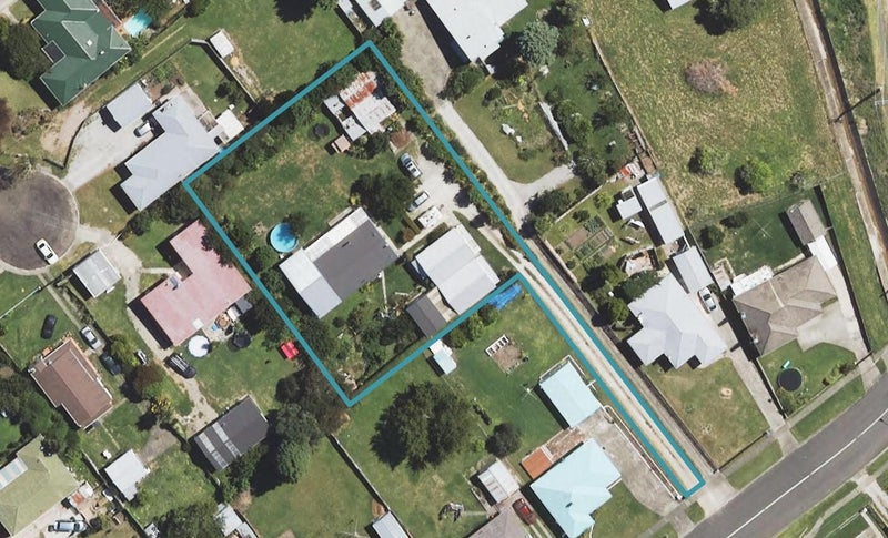 128 De Lautour Road, Inner Kaiti, Gisborne - Carousel 1