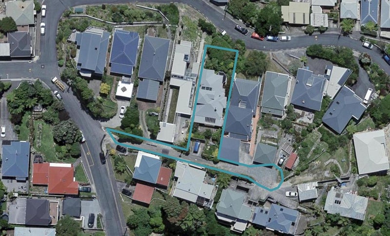 17 Dorking Road, Brooklyn, Wellington - Carousel 1