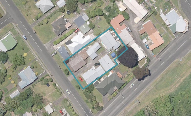 2E Roberts Avenue, Aramoho, Whanganui - Carousel 1