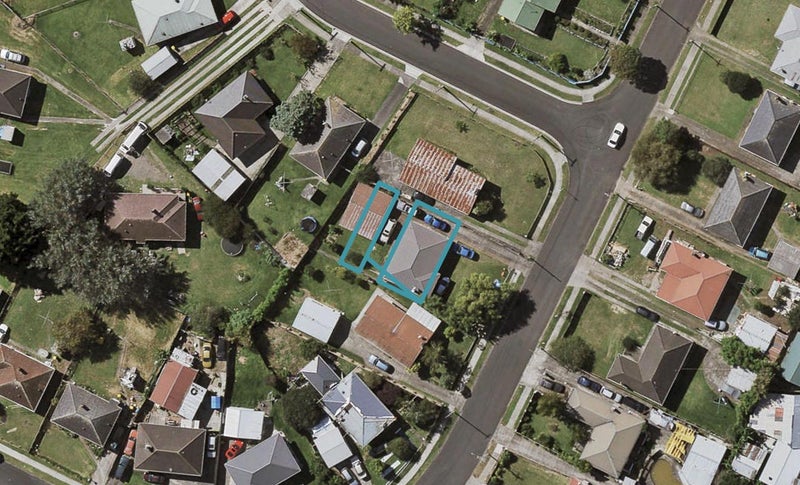 27D Awatere Street, Clover Park, Auckland - Carousel 1