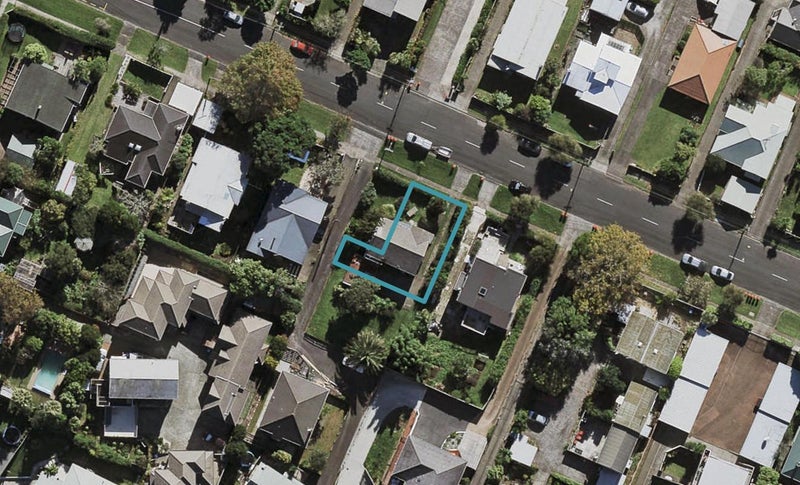 2/3 Ballin Street, Ellerslie, Auckland - Carousel 1