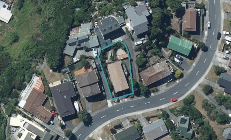 129 Pope Street, Camborne, Porirua - Carousel 1