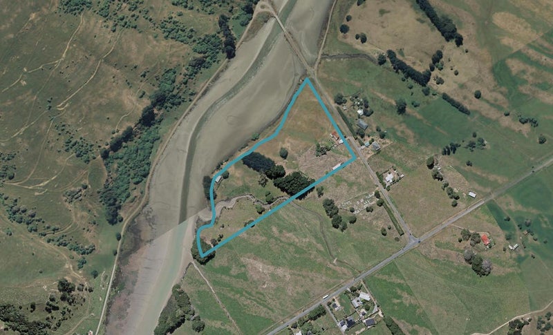 39 Chorlton Road, Okains Bay, Okains Bay - Carousel 1