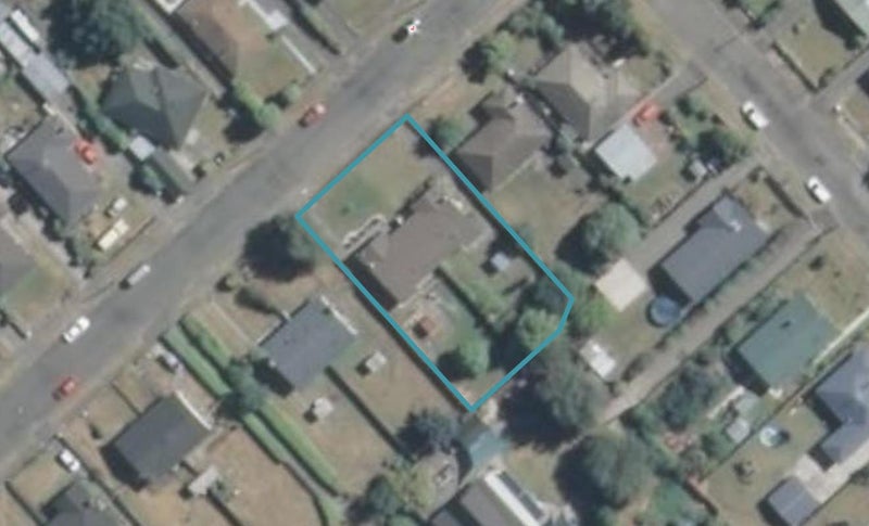 24 Davis Crescent, Netherby, Ashburton - Carousel 1