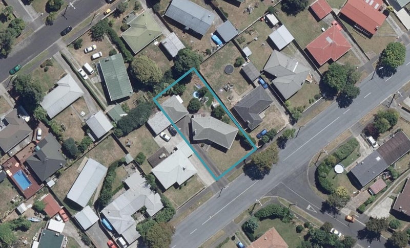 25 Nevada Road, Silverdale, Hamilton - Carousel 1