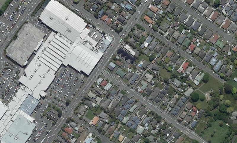 2/3A Grassmere Street, Papanui, Christchurch - Carousel 1
