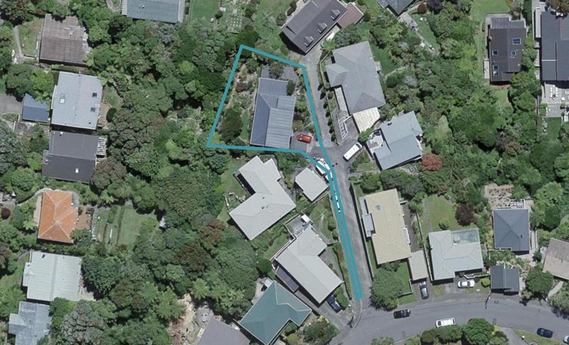 16 Norwich Street, Wadestown, Wellington - Carousel 1
