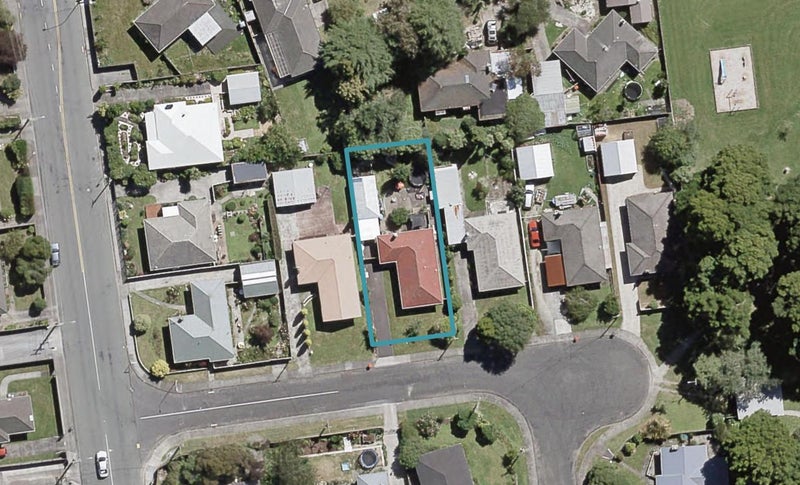 3 Rosina Street, Clouston Park, Upper Hutt - Carousel 1