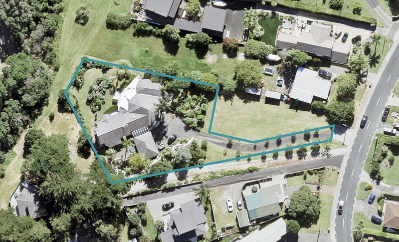 30A Tindalls Bay Road, Tindalls Beach, Whangaparaoa - Carousel 1
