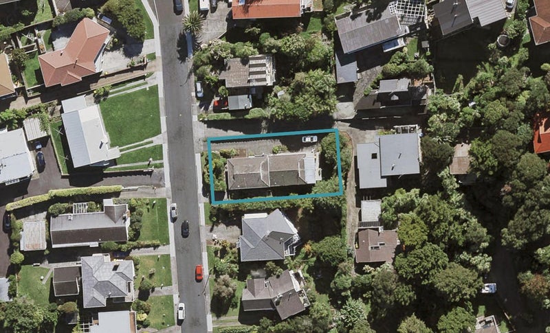 1/12 Lydia Avenue, Northcote, Auckland - Carousel 1