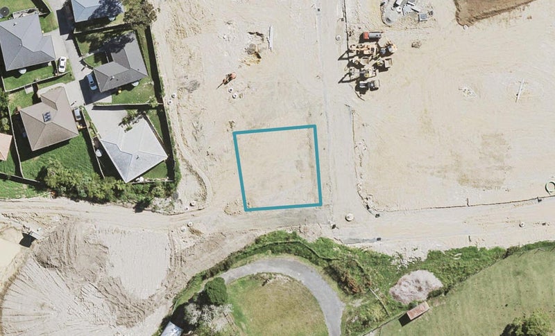18 Monte Cristal Avenue, Swanson, Auckland - Carousel 1