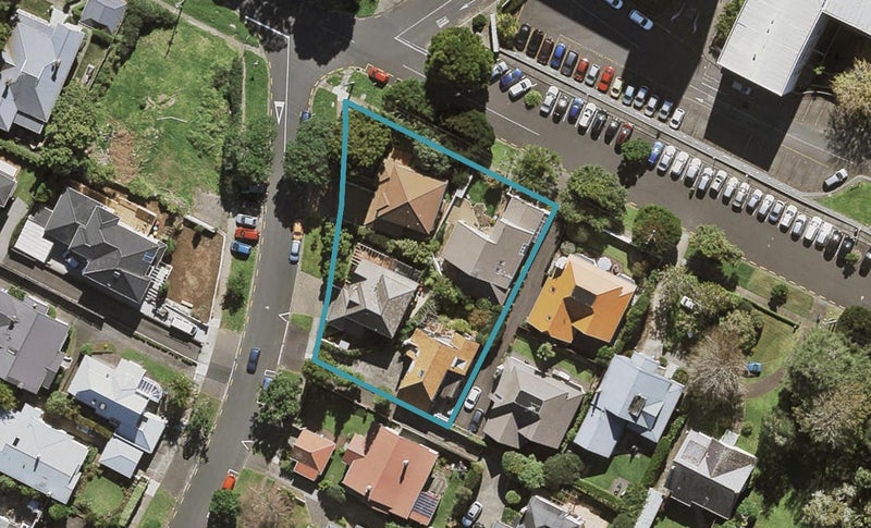 2D Crescent Road, Epsom, Auckland - Carousel 1