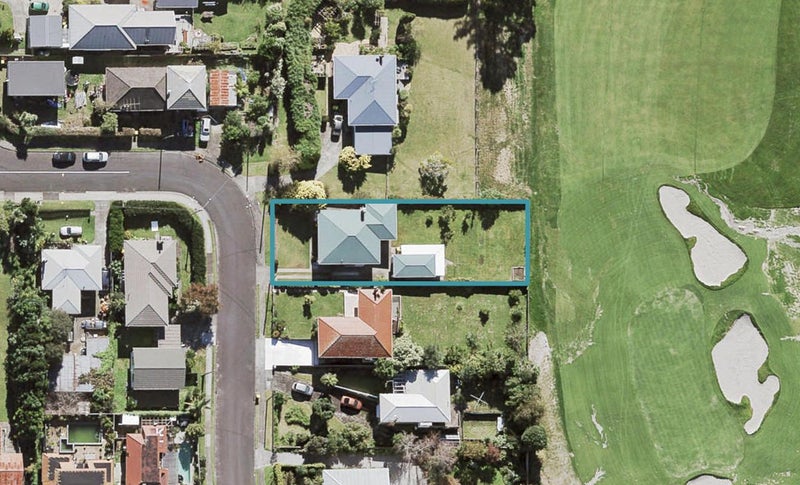 14 Tane Street, New Lynn, Auckland - Carousel 1