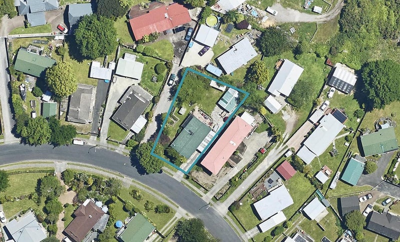 24 Landscape Drive, Ngongotaha, Rotorua - Carousel 1