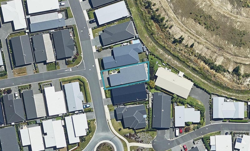 28 Saint Pauls Drive, Brookfield, Tauranga - Carousel 1