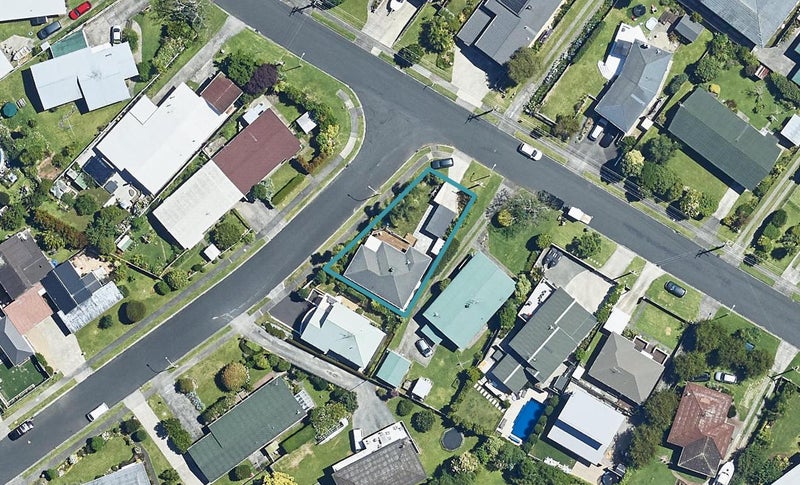 12 Matua Road, Matua, Tauranga - Carousel 1